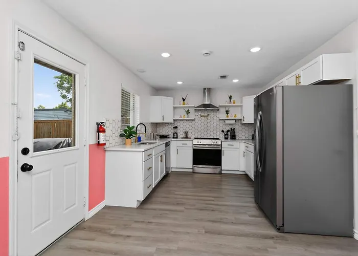 Ferienhaus Modern Nrh Retreat Pool Bbq & Sleeps 10 Fort Worth